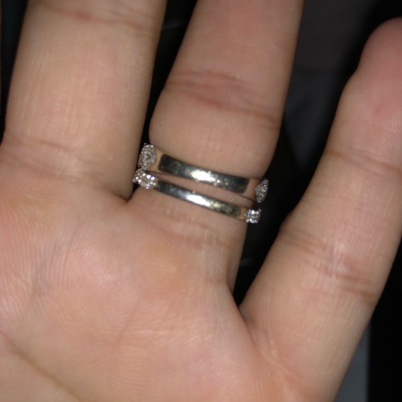 Engagement ring - Picture 6 of 7